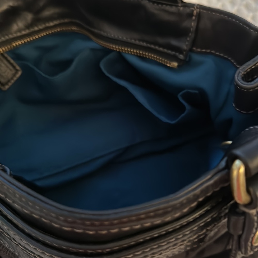 Black Coach Bag - Picture 4 of 8